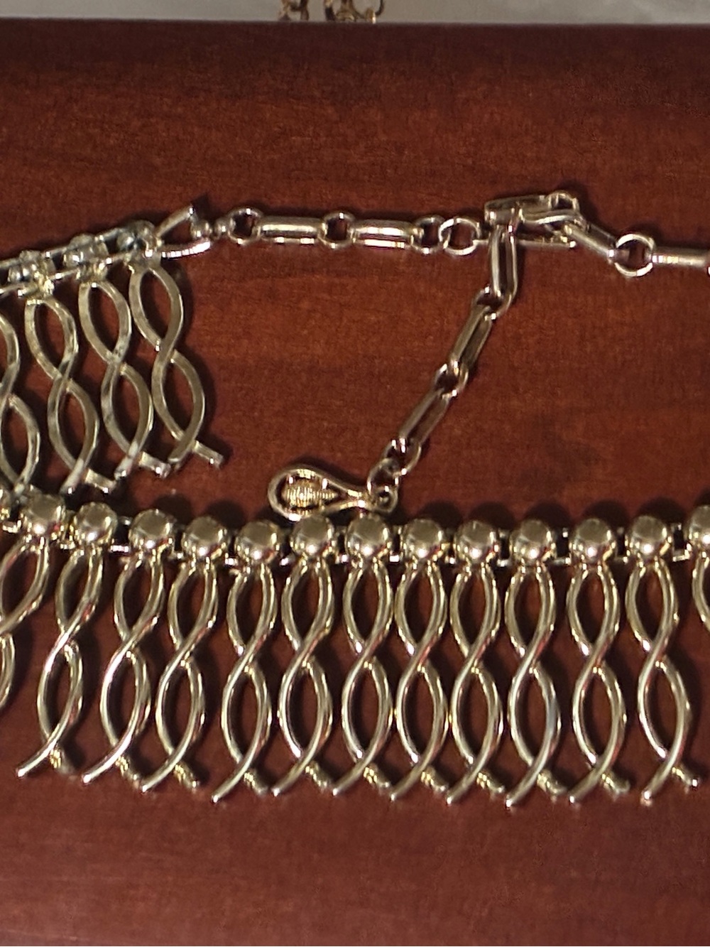 Gold Coro Dangle Link Choker Necklace - Women Jewelry very elegant - Picture 7 of 8